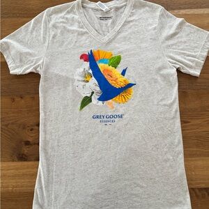 Grey Goose Essences Women's Short Sleeve Tee - Gray